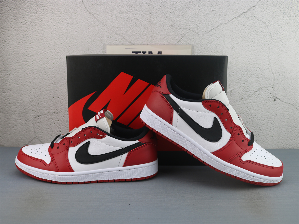 Air Jordan 1 Retro Low Chicago 2016 705329-600